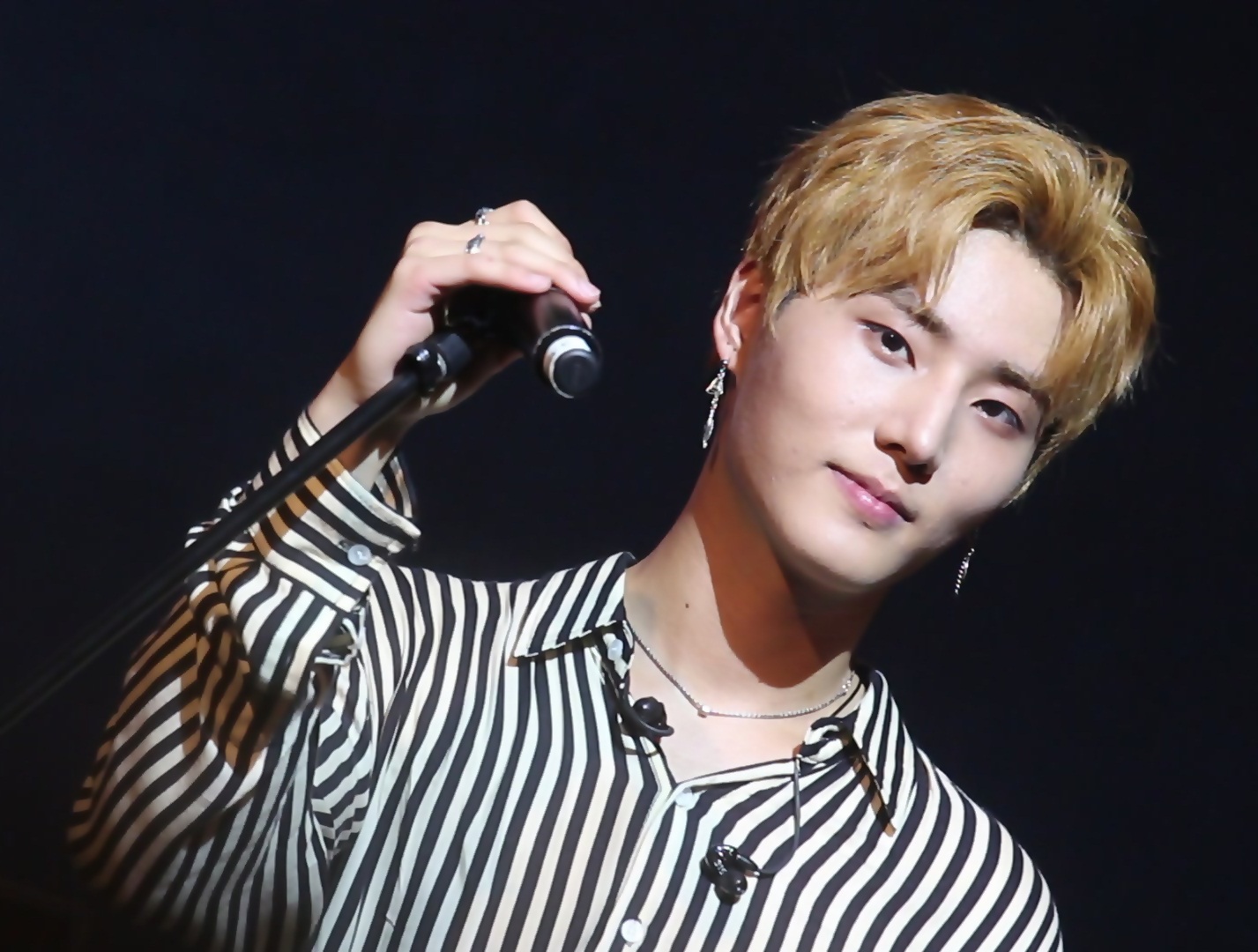 Kang Young-hyun (강영현)