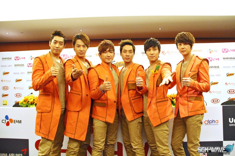 Shinhwa (신화)