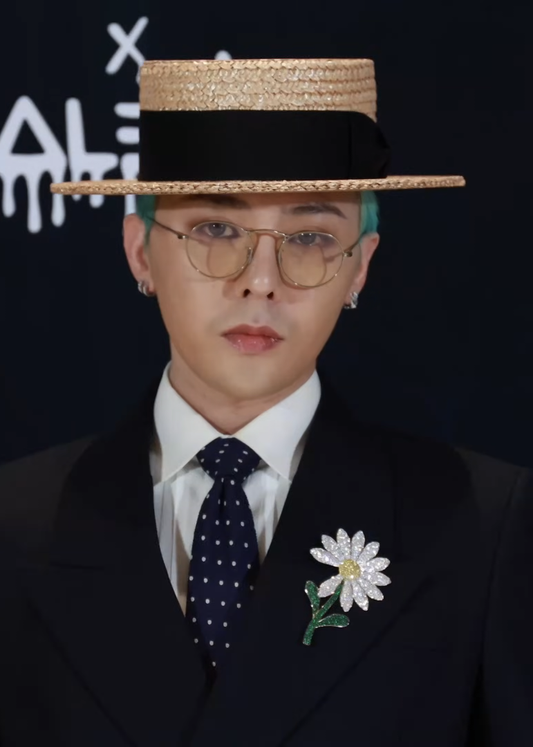 G-Dragon (지드래곤)